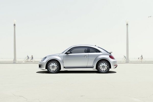volkswagen-ibeetle-apple-maggiolino