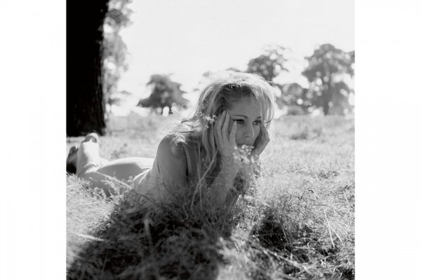 A Dr. No film Bond-lánya, Ursula Andress, 1965