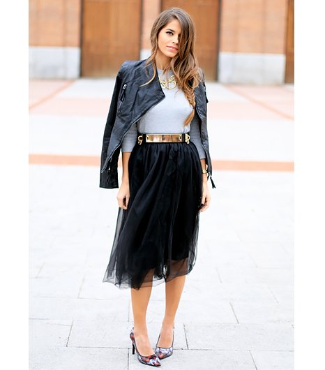 Jessie Chanes - Seams for a Desire