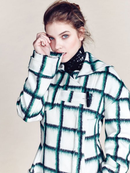 barbara-palvin-harper-s-bazaar-magazine-korea-june-2015-photos_8