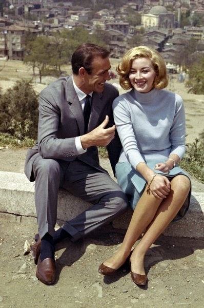 02 Daniela Bianchi, mint Tatiana Romanova