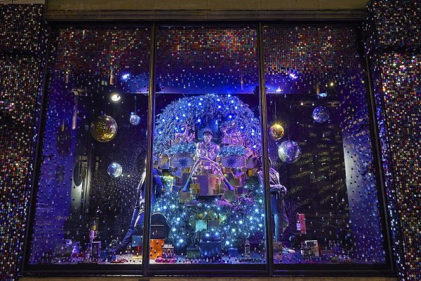 Harvey-Nichols-London 03