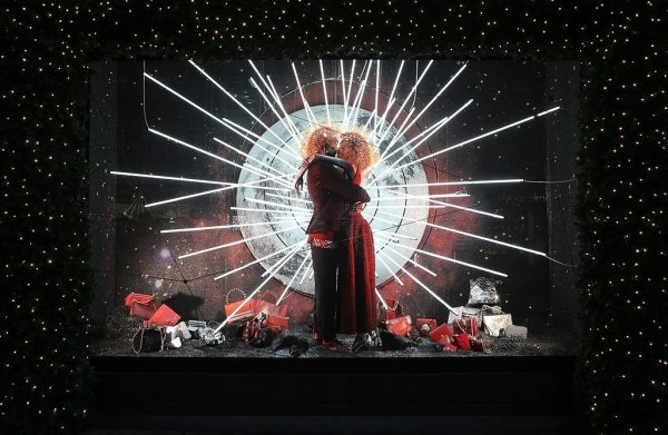 Selfridges-London 01