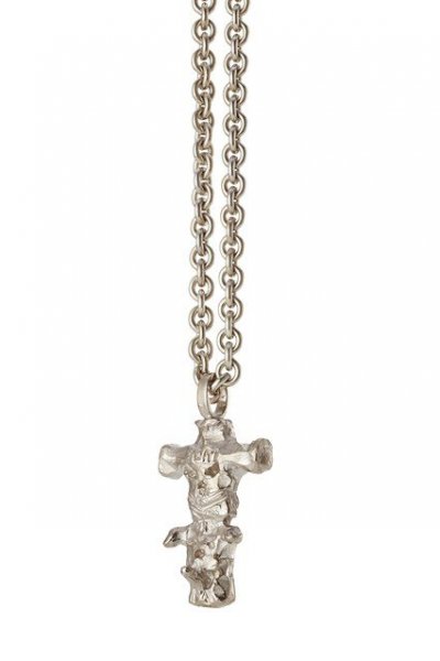 TONI-REVOLUTION-CABLECHAIN-WHITEGOLD-1-StylebopJonathan Meese