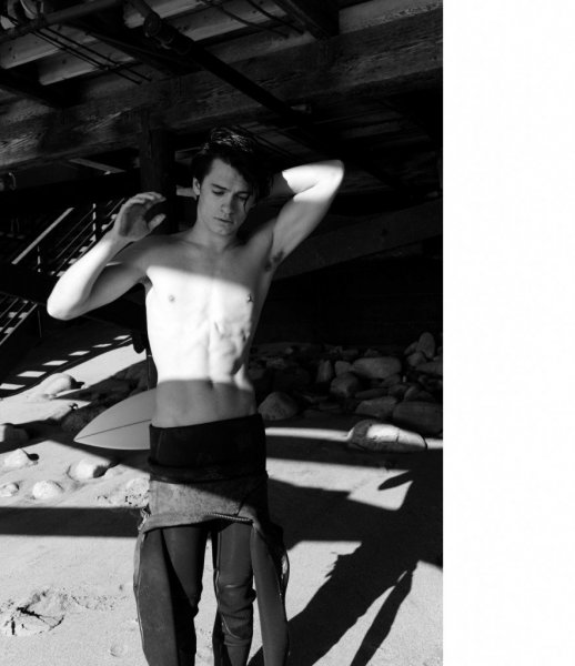 Dylan-Lee-2-884x1024