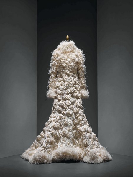 Esküvői ruha Chanel ősz-tél 2005