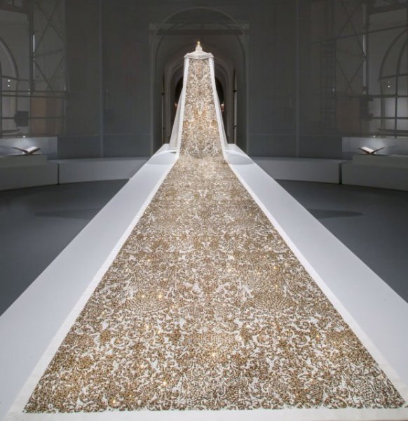 Karl Lagerfeld MET 01